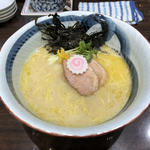 濃厚鶏白湯麺(名物よだれ鶏と濃厚鶏白湯麺 MATSURIKA 武蔵新田店)