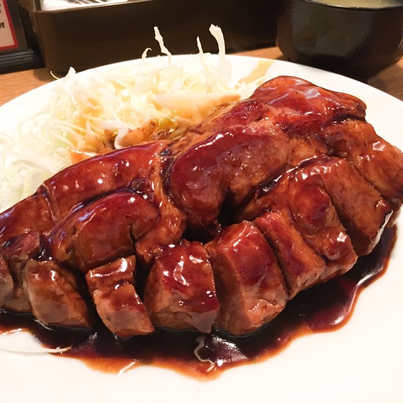 大トンテキ定食(大阪トンテキ大阪駅前第２ビル店)