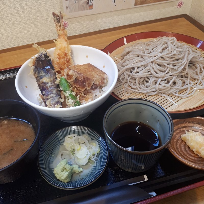 ミニ天丼セットもりそば 秋光 天ぷらそば の口コミ一覧 おいしい一皿が集まるグルメコミュニティサービス Sarah