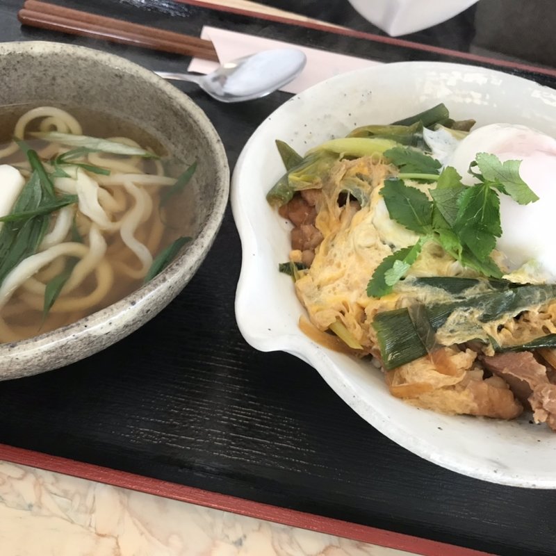 親子丼セット(花車 （ハナグルマ）)