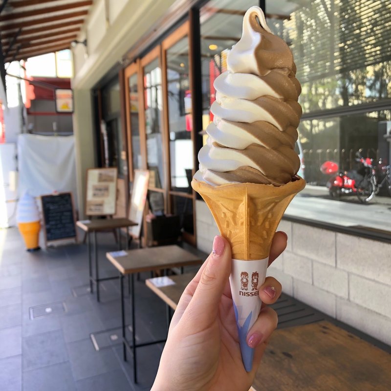 モカ＆北海道ミルクミックスソフトクリーム(Mark's Coffee マークス コーヒー)