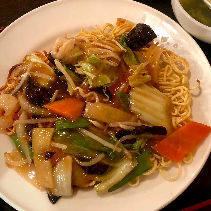 五目あんかけ焼きそば(九龍 新宿本店 （クーロン）)