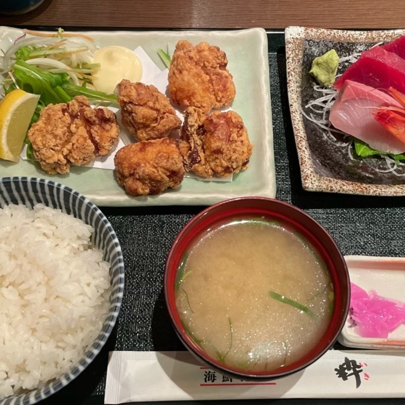 鶏竜田揚げ定食(刺身付)(海鮮道楽粋活)