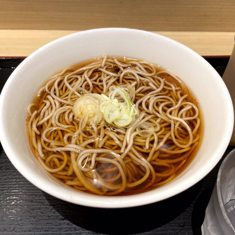 かけそば(いろり庵きらく 川崎店)