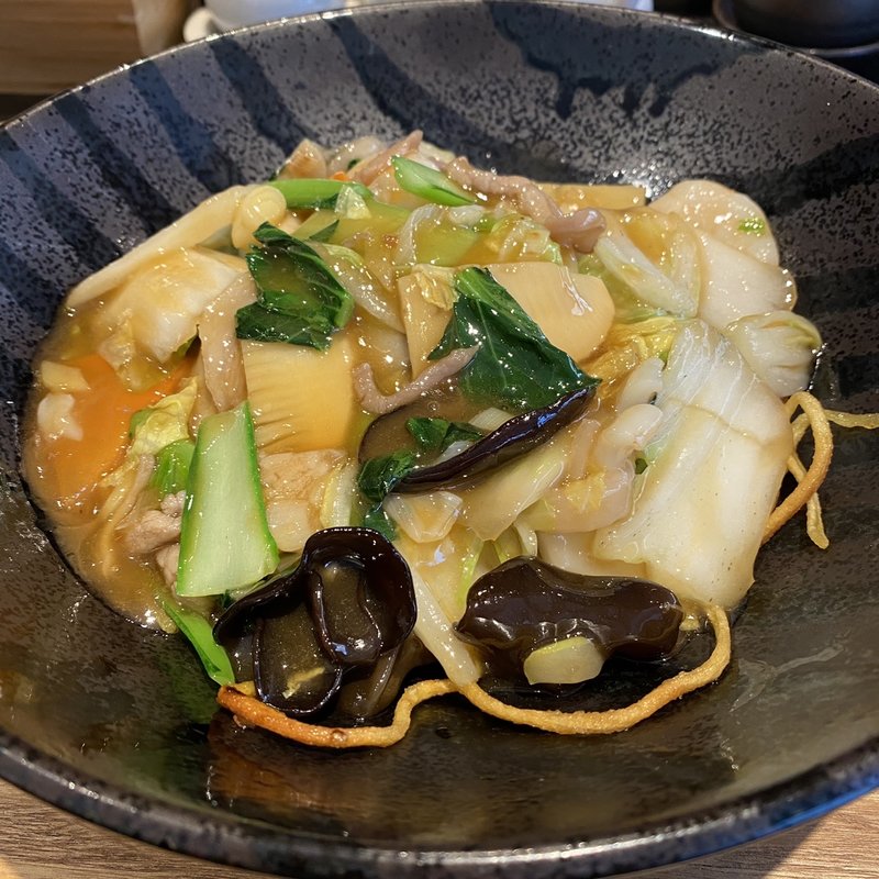 五目あんかけ焼きそば(魏飯夷堂 北新地店)