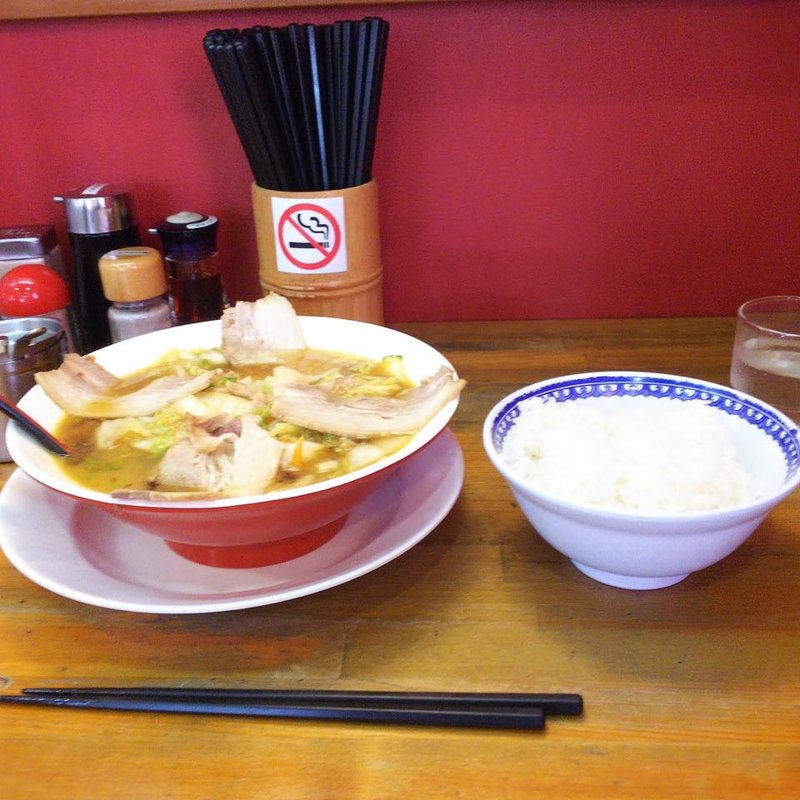 ラーメン（200g）(らあめん 万福)