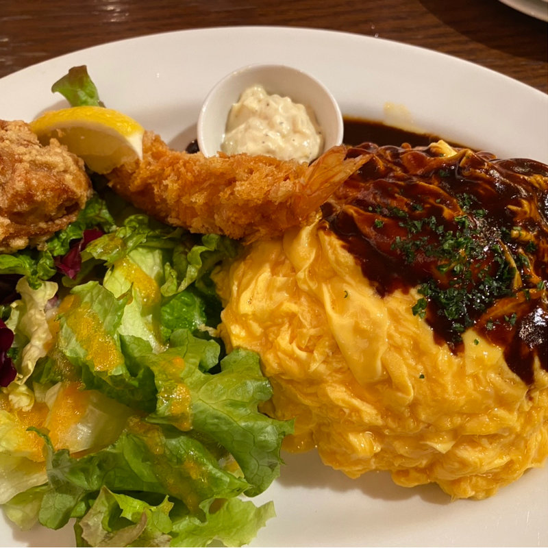 オムライスプレート(ビヤレストラン　銀座ライオン 横浜スカイビル店 )