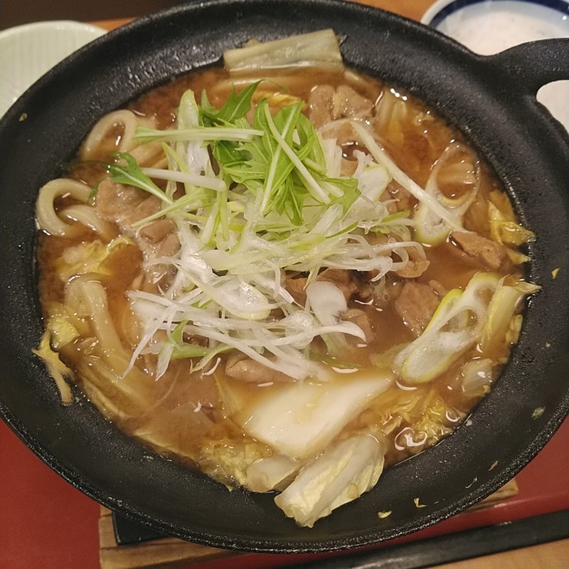 もつ煮込みうどん(まるまつ 前沢店 )