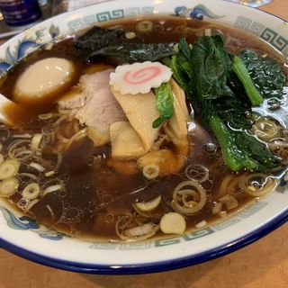 ラーメン(生姜醤油麺屋かむい)