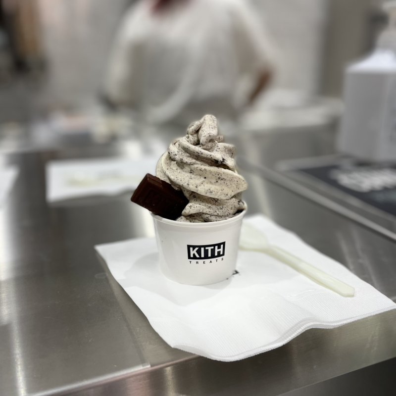 ICE CREAM SWIRL(Non-Dairy Vanilla（Soy-Based）)(KITH TREATS キストリーツ)