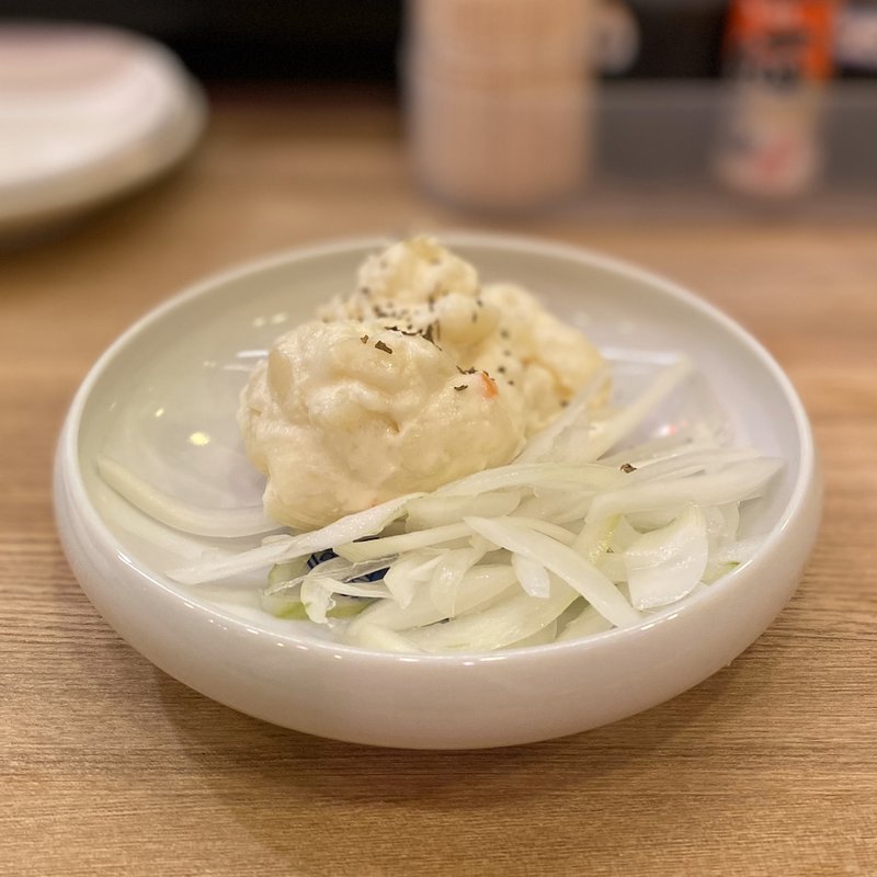 大人気ポテトサラダ(大衆酒場 クロコダイル)