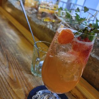 イチゴのビネガードリンク(Vinegar Bar Banksia)