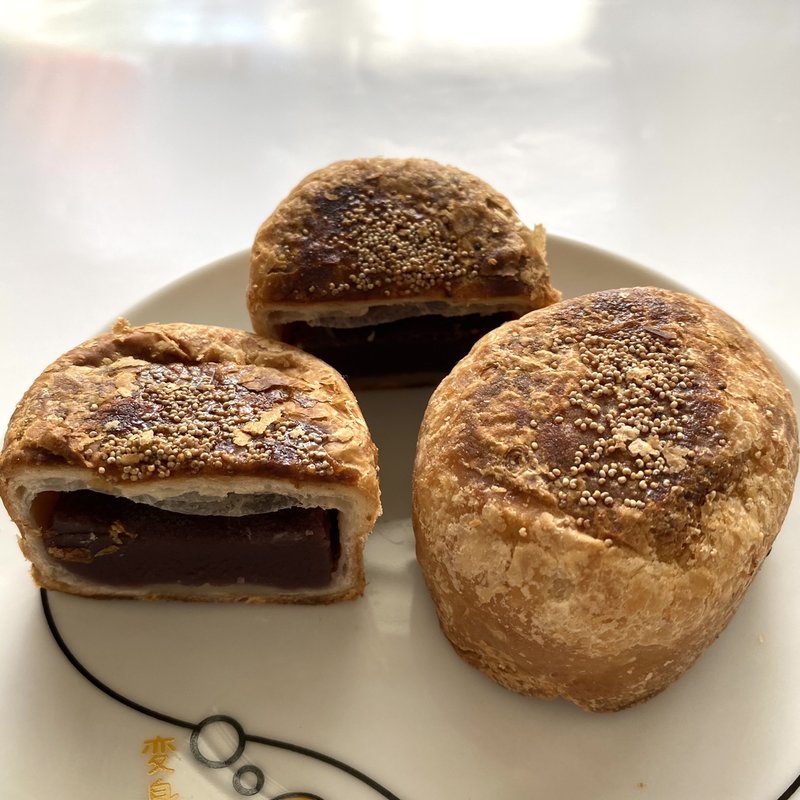 朱鞠あんぱん(デリフランス 横浜ベイクォーター店)