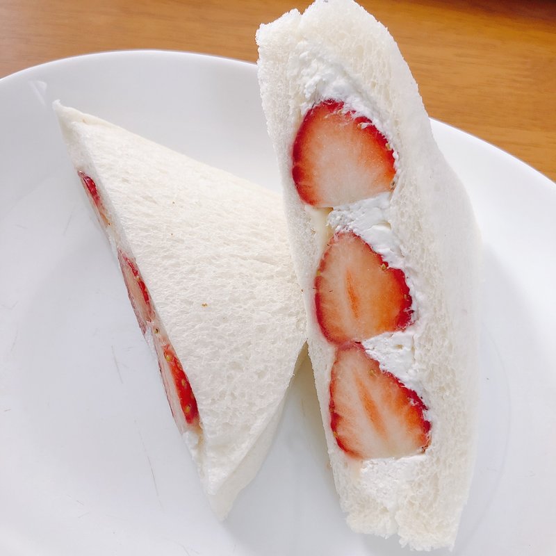 こだわりクリーム いちごサンド(セブン-イレブン 横浜獅子ヶ谷１丁目店)