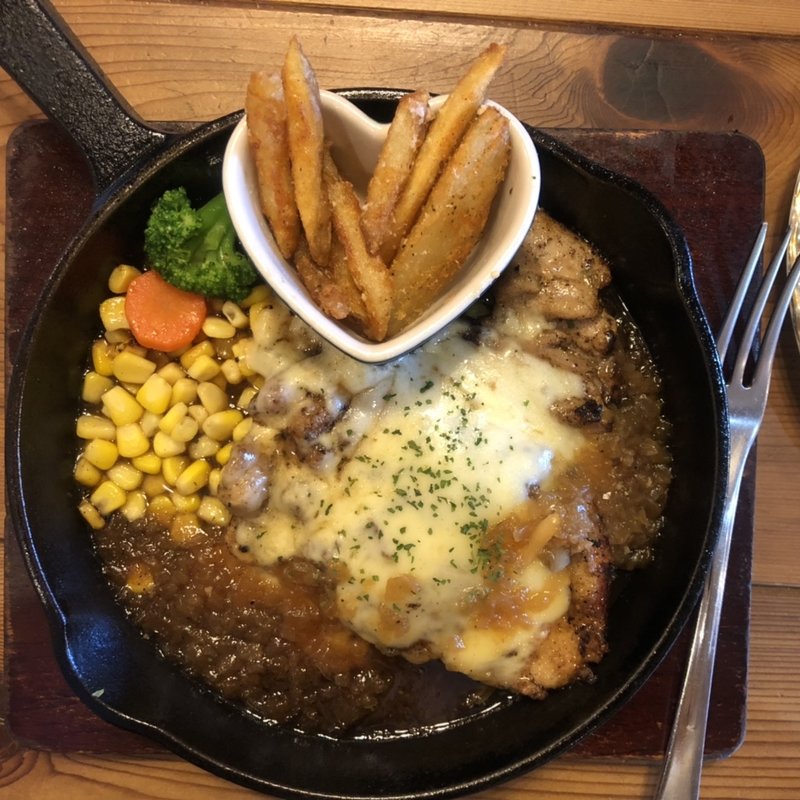 (ウッディーキャロット アンド モモコハウス （WOODY CARROT＆Momoko house ）)