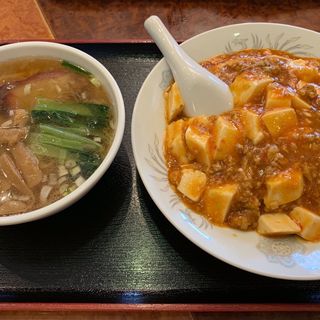 麻婆丼とミニラーメン　餃子セット(生味園(セイミエン))