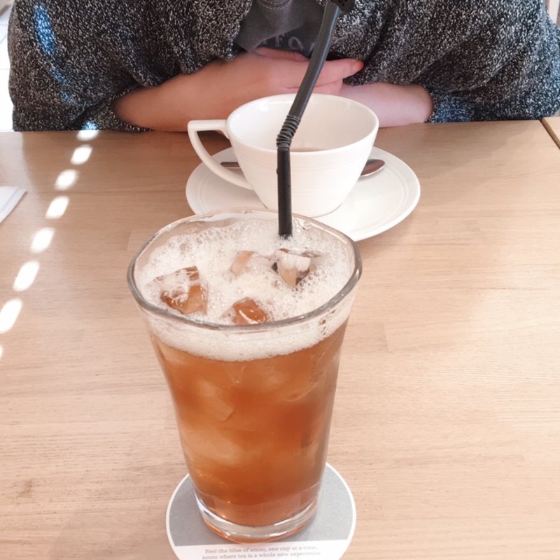 (紅茶専門店 アムシュティー )