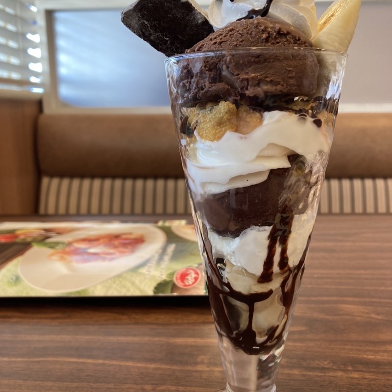 ブラウニーパフェ(ジョナサン 熱海店 )