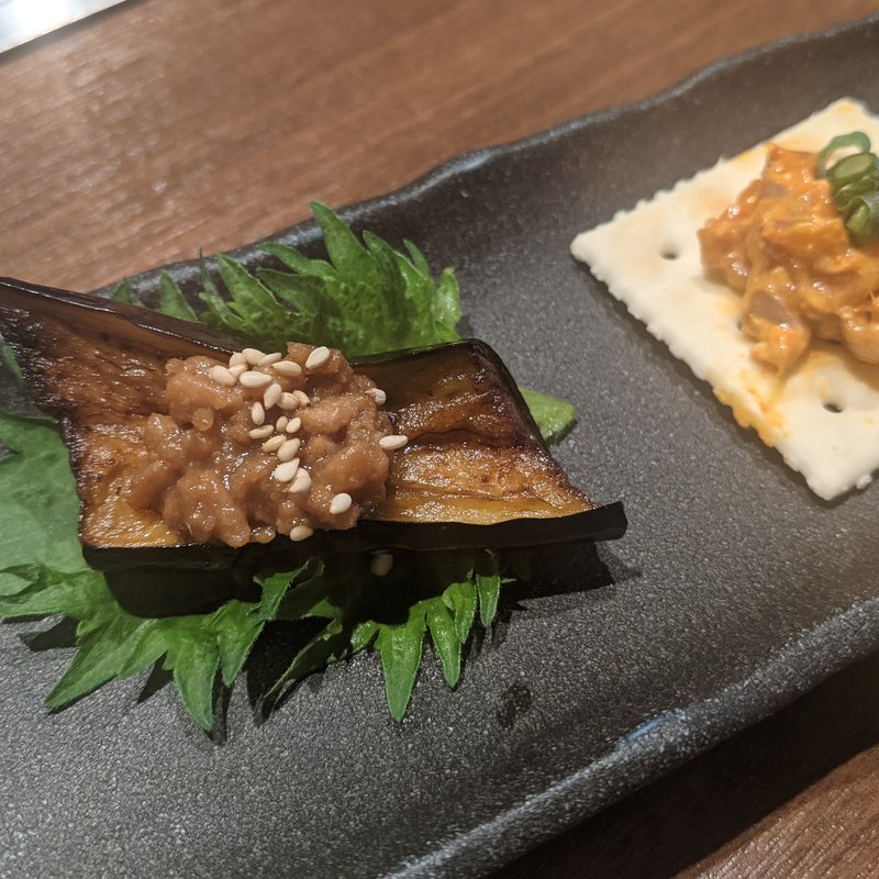 前菜2種(焼肉ホルモン酒場 陽真)