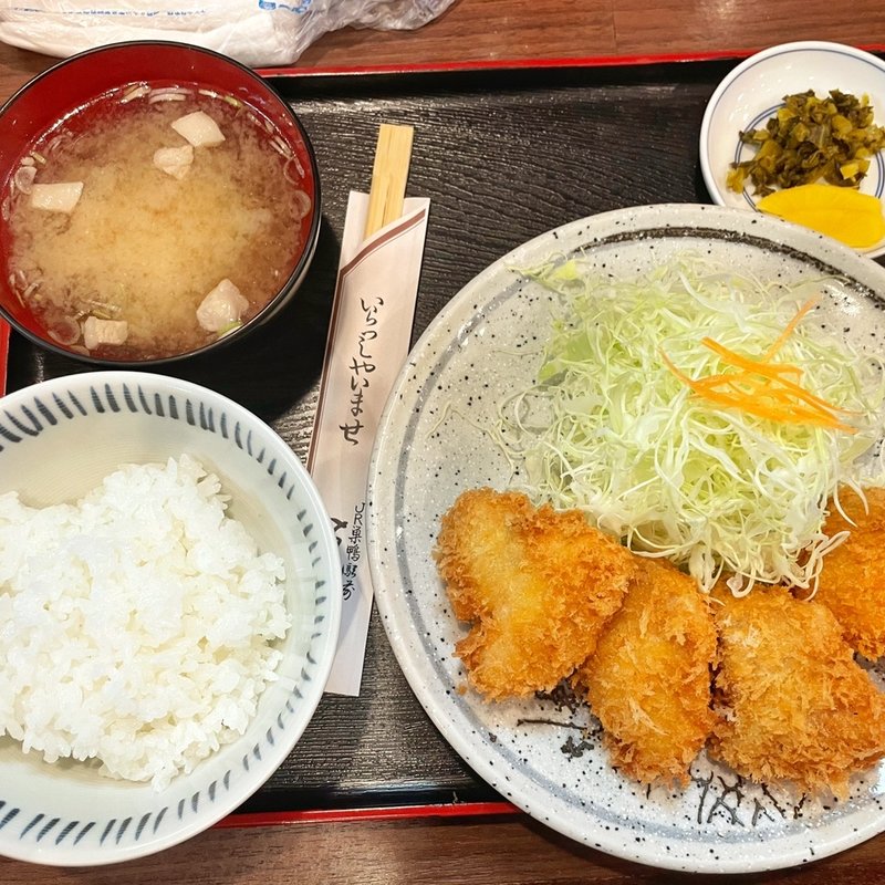 ひれかつ定食(とんかつ とん平)