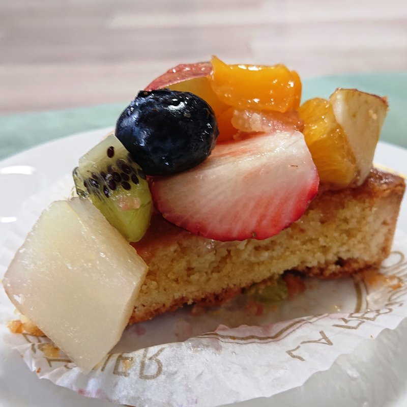 季節のフルーツタルト～ダマンド～(フロプレステージュ 川崎アトレ店)