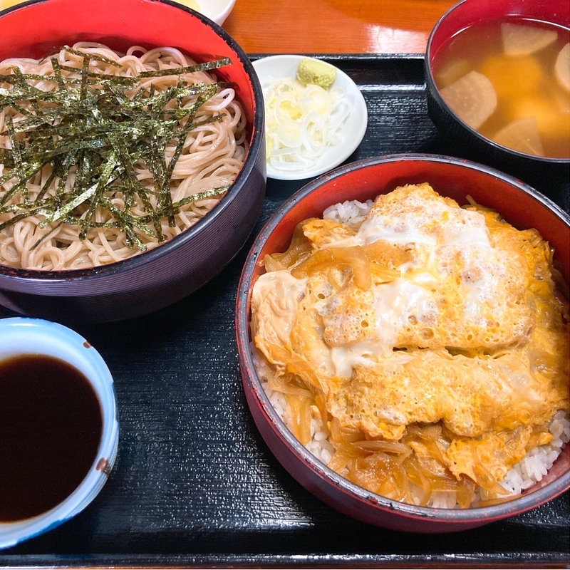 ざるそば天丼セット(ふぁみり～割烹 こうとう)