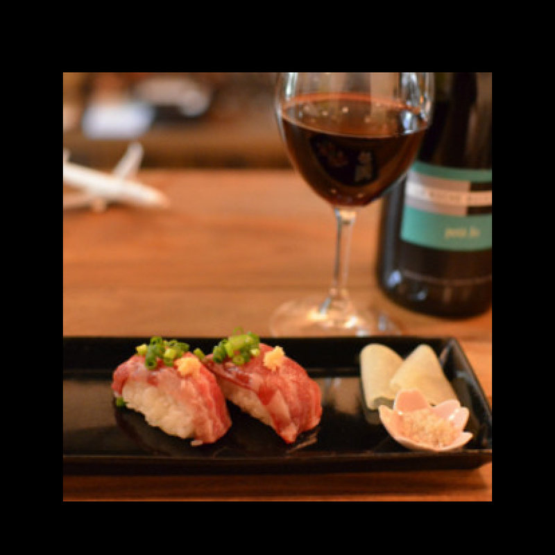 特選　馬刺しの握り(2カンより)1カン¥350(ルジェコ le gecko)