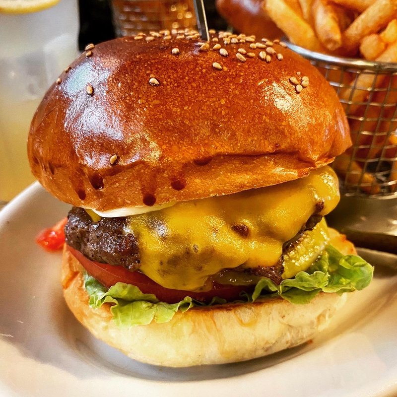 チーズバーガー(BOSSA BURGER)