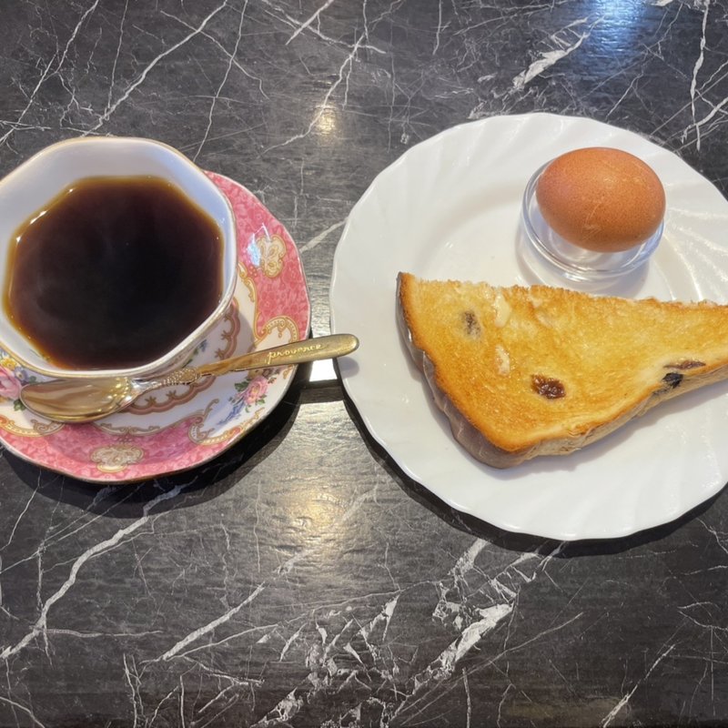 レーズンパン(アトル )