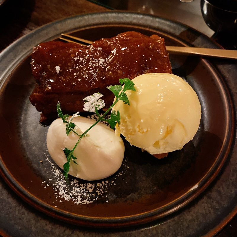 タルトタタン(tea room mahisa 三宮店)