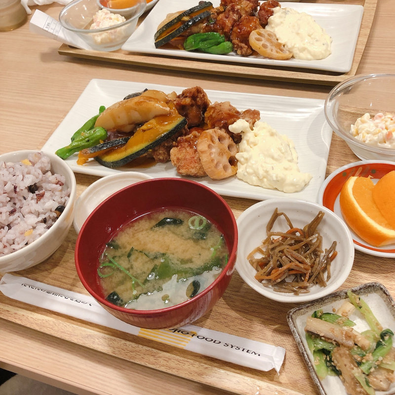 チキン南蛮とたっぷり温野菜定食(さち福や ピオレ明石店)