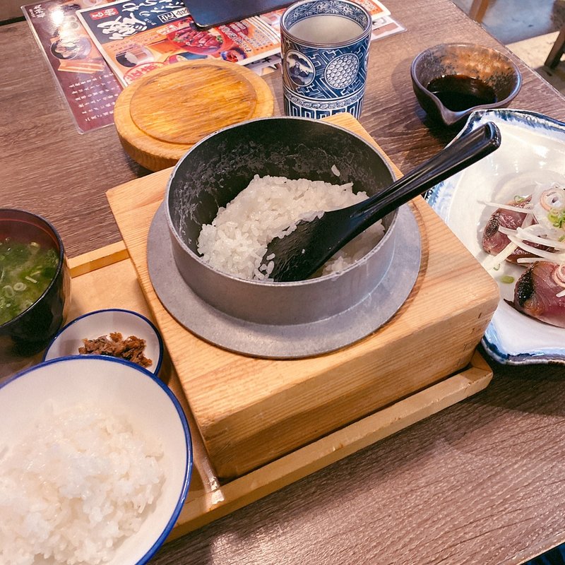 わら焼き鰹のタレたたき定食（7切れ）(土佐わら焼き 龍神丸 西神中央店)