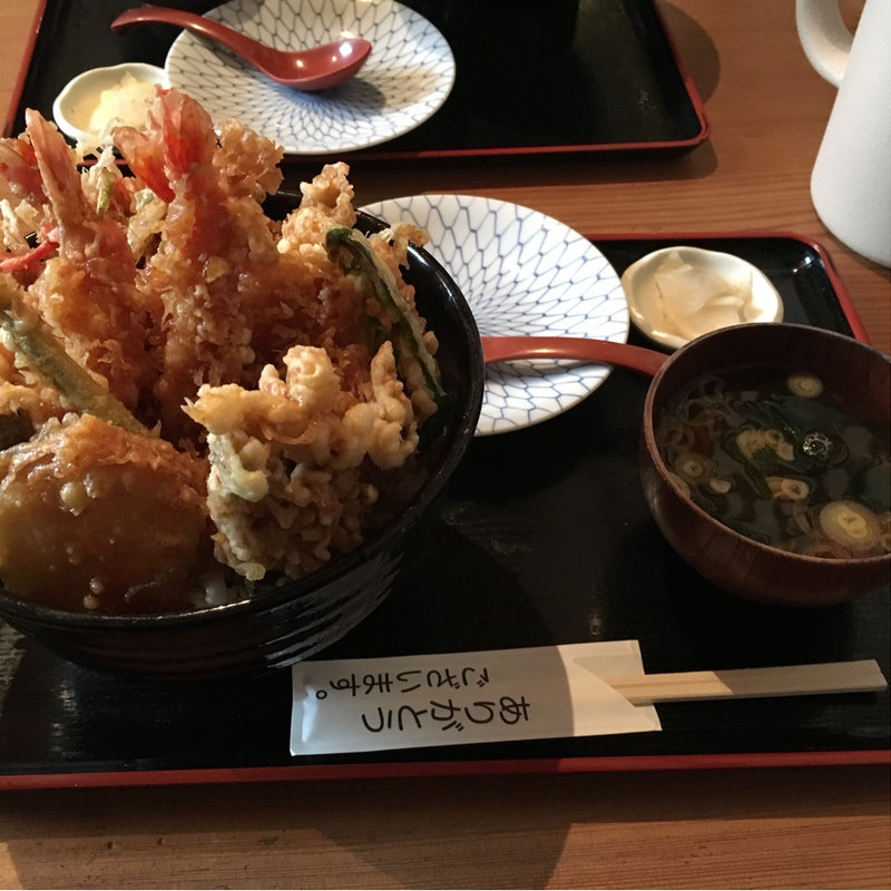 海鮮丼特大(食事処 高半)