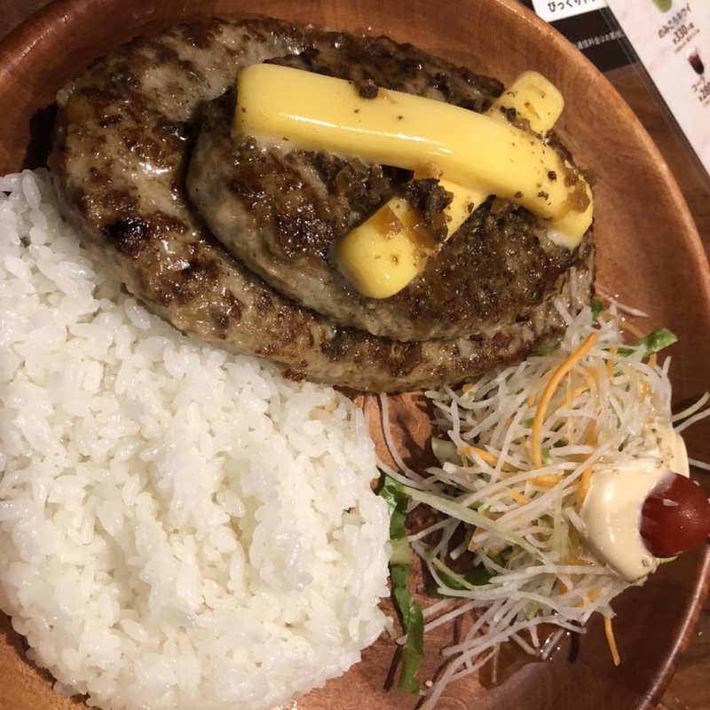 親子チーズバーグディッシュ(びっくりドンキー 日進竹の山店)