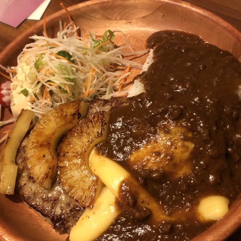 カリーバーグディッシュ(チーズとパイナップル)(びっくりドンキー 日進竹の山店)