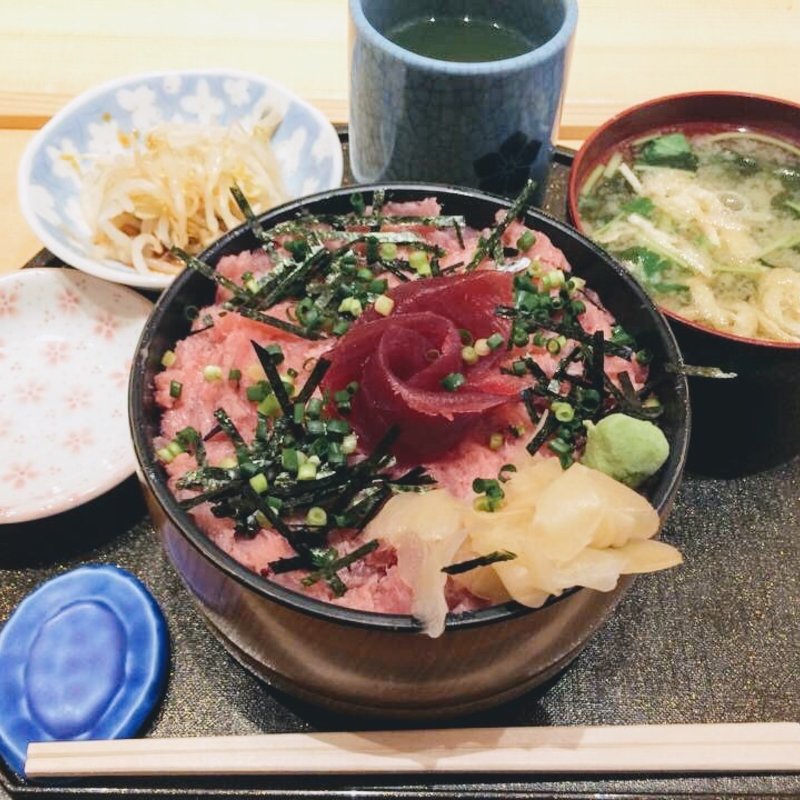 ねぎトロ丼(すし定)