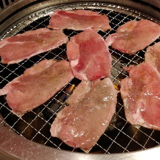 熟成厚切り牛タン(焼肉きんぐ 仙川店)