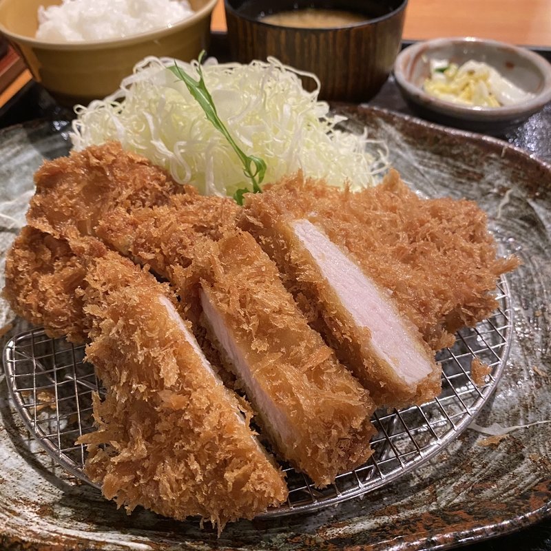 ロースヒレヒレ膳(かつアンドかつ 伊丹大鹿店 )