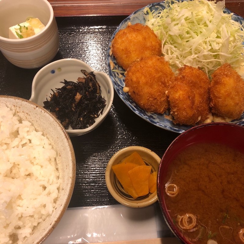 カニクリームコロッケ（週替わり定食）(八丁堀 朋（ハッチョウボリ トモ）)