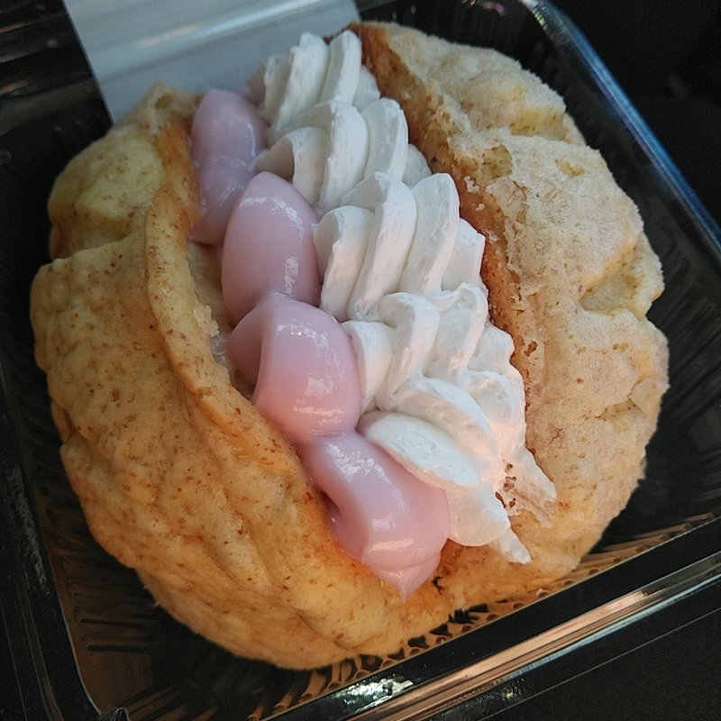 メロンパンサンド　栃木県産スカイベリー&ホイップ(パン工場 一関店)