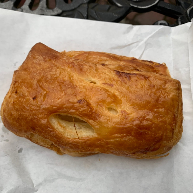 りんごパイ(ベーカリー柳月堂 （ベーカリーリュウゲツドウ）)