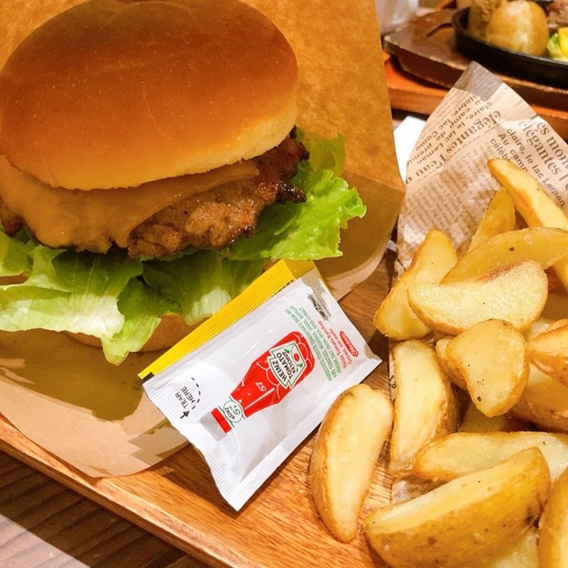 いしがまやチーズバーガー(いしがまやハンバーグ LECT店)