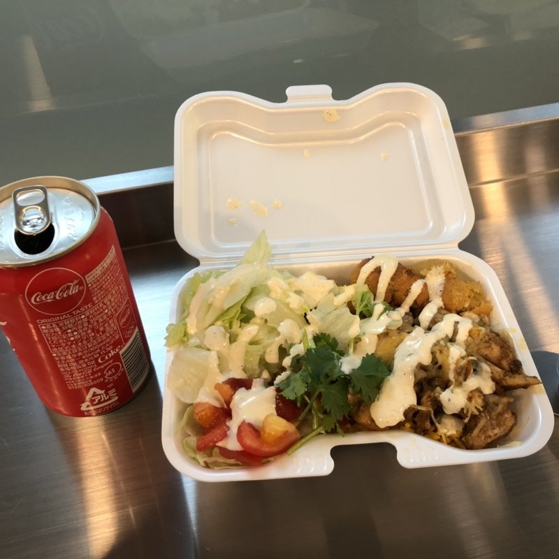 チーズチーズチキンオーバーライス   パクチーちょっと(New  York  vendorz)