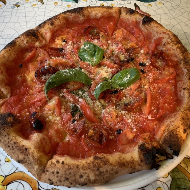 カンピオーネ！(ピッツェリア・パドリーノ・デル・ショーザン （PIZZERIA PADRINO DEL SHOZAN）)