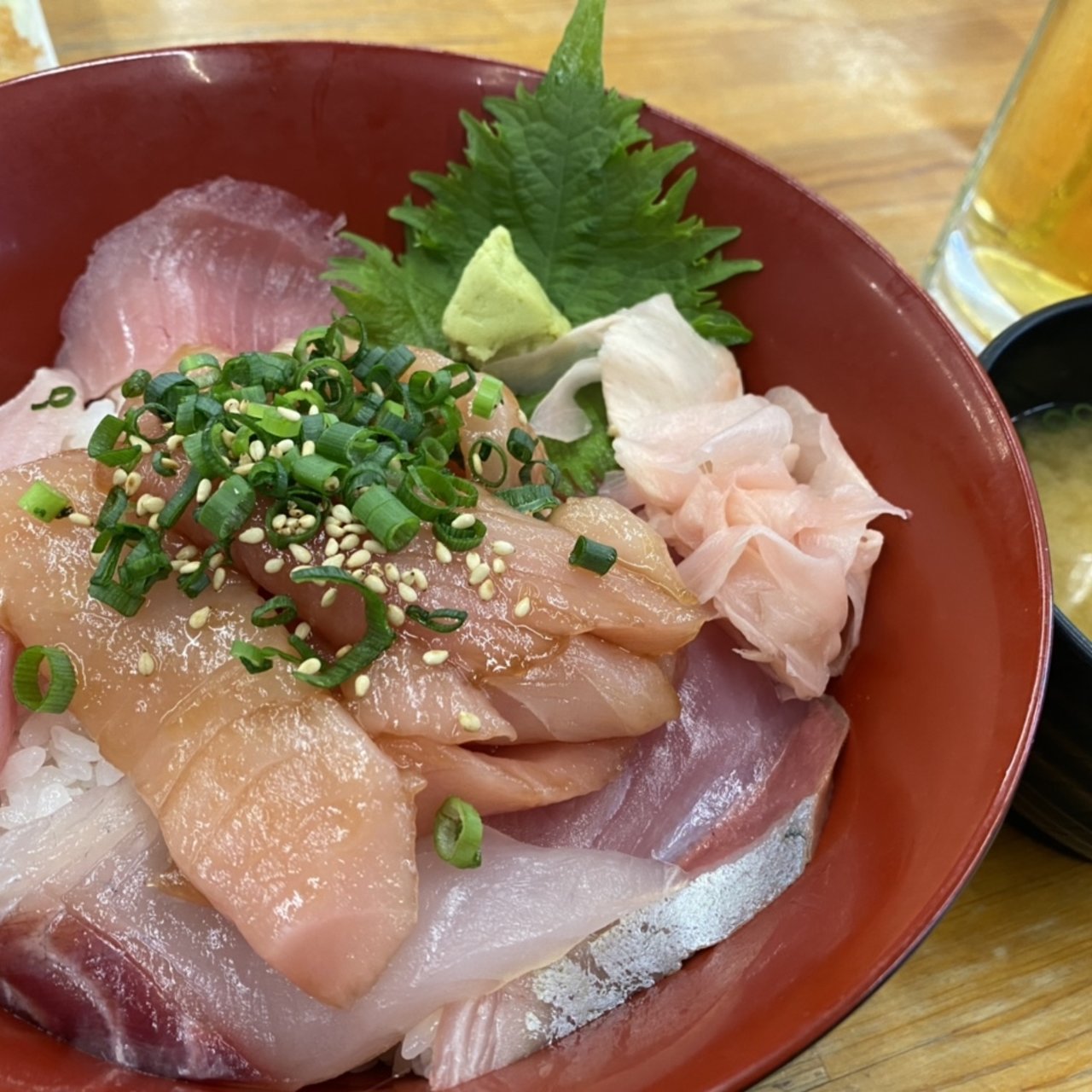 漁師のまかない丼(ばんや )の口コミ一覧 | おいしい一皿が集まるグルメコミュニティサービス「SARAH」