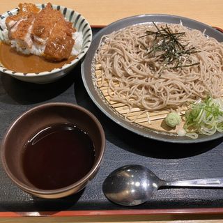 自家製ざる蕎麦&ミニチキンかつカレーセット(旬鮮酒場天狗 池袋東口店)
