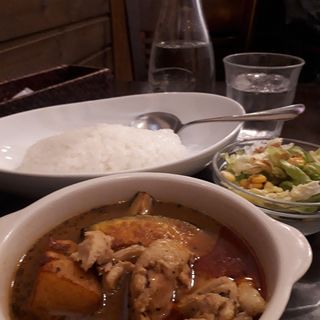 鶏と野菜のスープカレー限定ランチ(Curry House Holyhead （ホーリーヘッド）)
