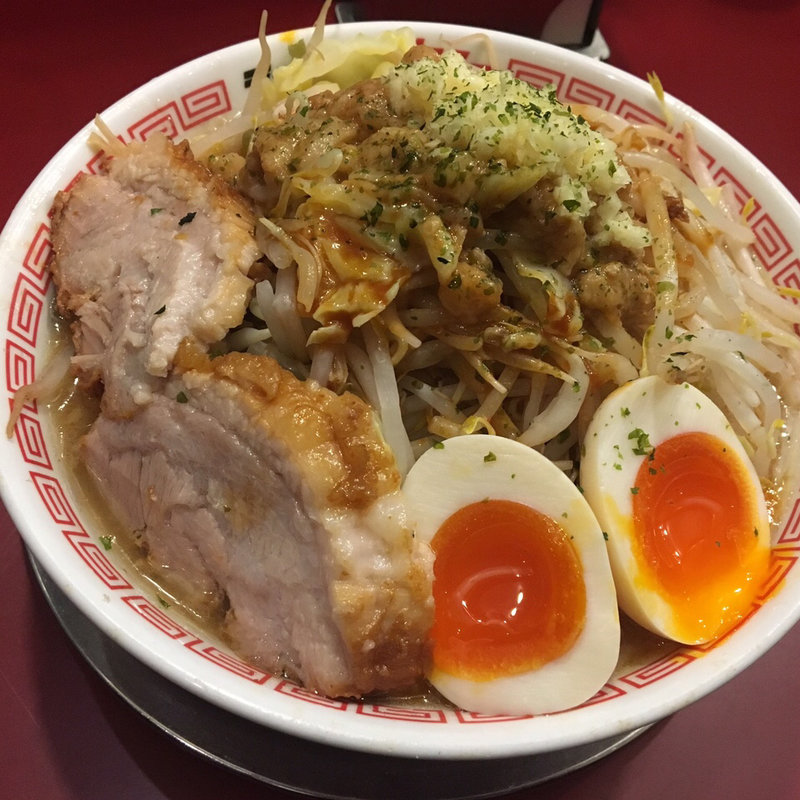 味玉味噌ラーメン(ラーメン☆ビリー 東仙台店)