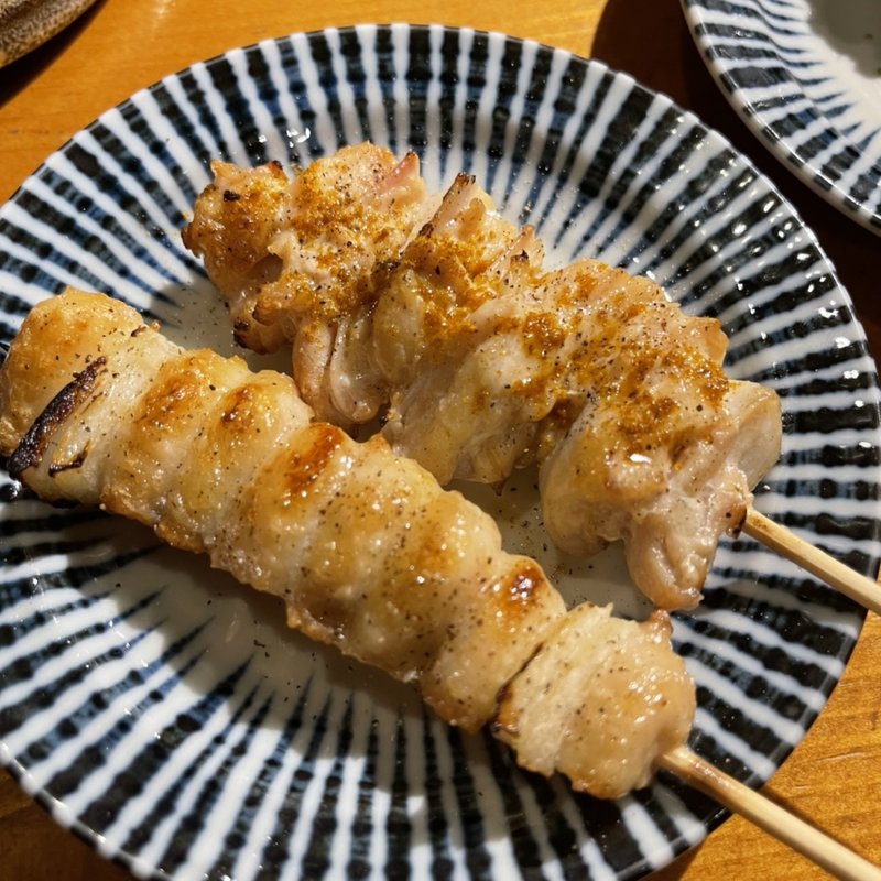 ヤゲン軟骨とぼんじり(焼鳥 赫色)