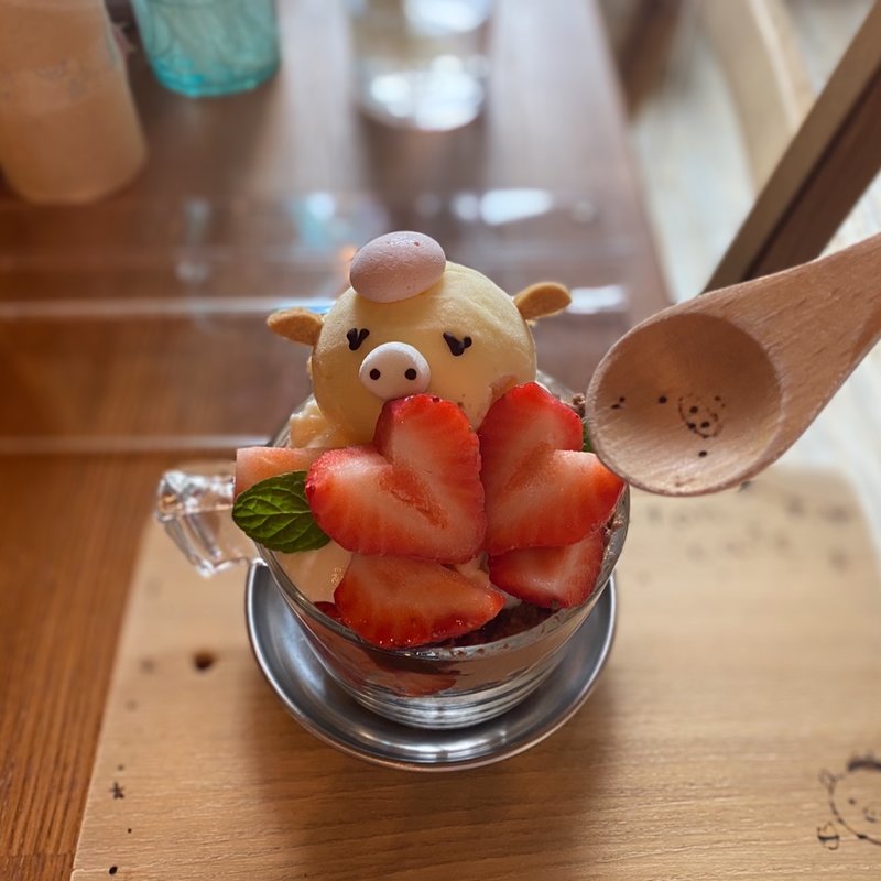 恋するぶーこのパフェ(トントンカフェ)